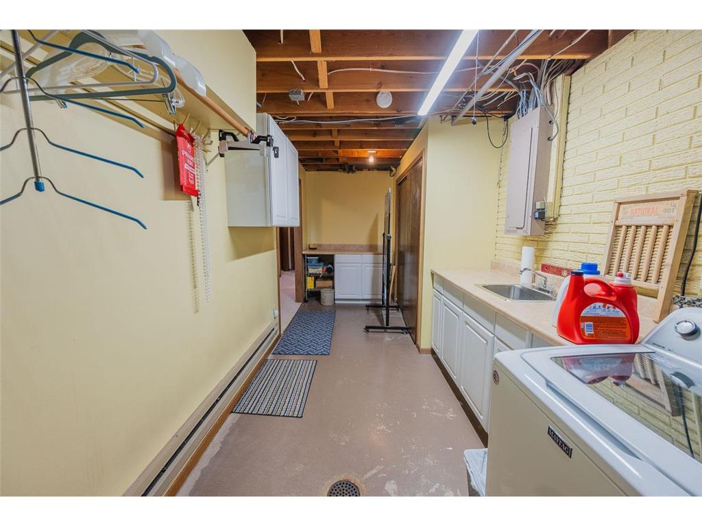 1228 20th Street S Virginia MN 55792 7098071 image32