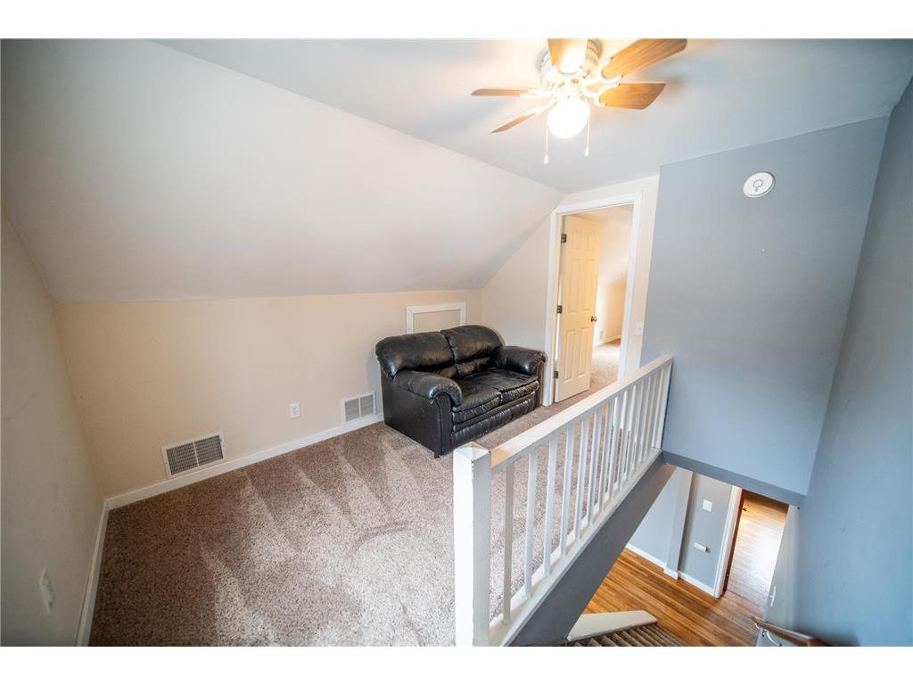 1228 4th St NE Rochester MN 55906 6801624 image24