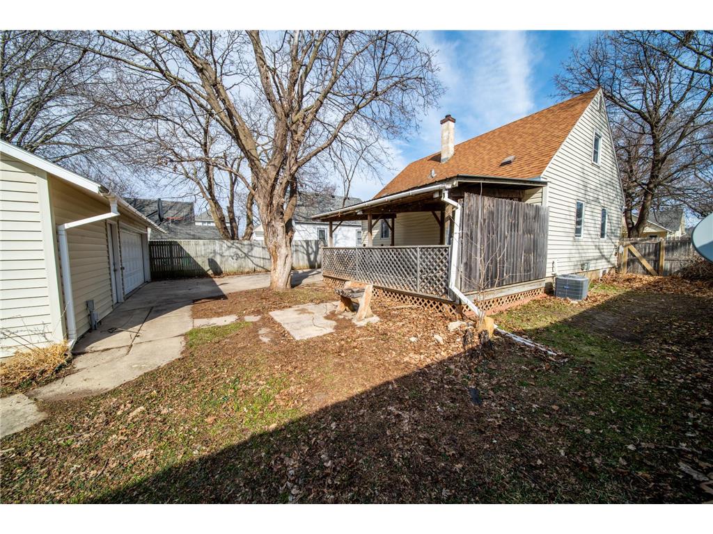 1228 4th St NE Rochester MN 55906 6801624 image42