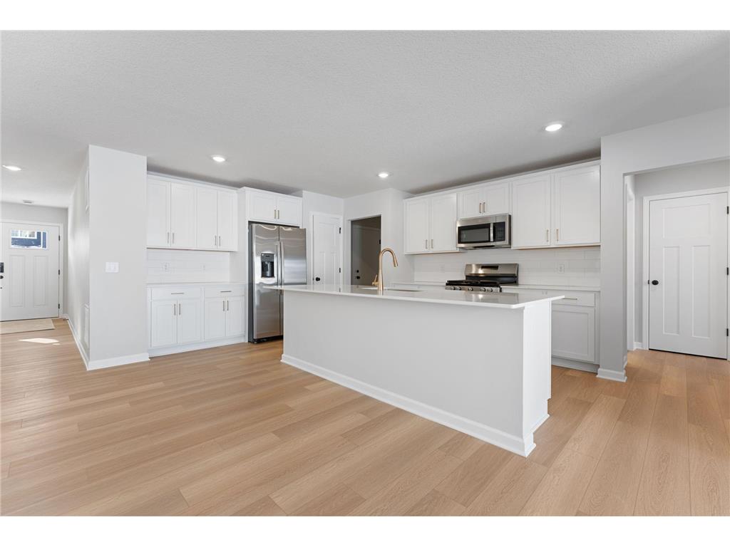 1228 Edge Circle Jordan MN 55352 7058027 image9