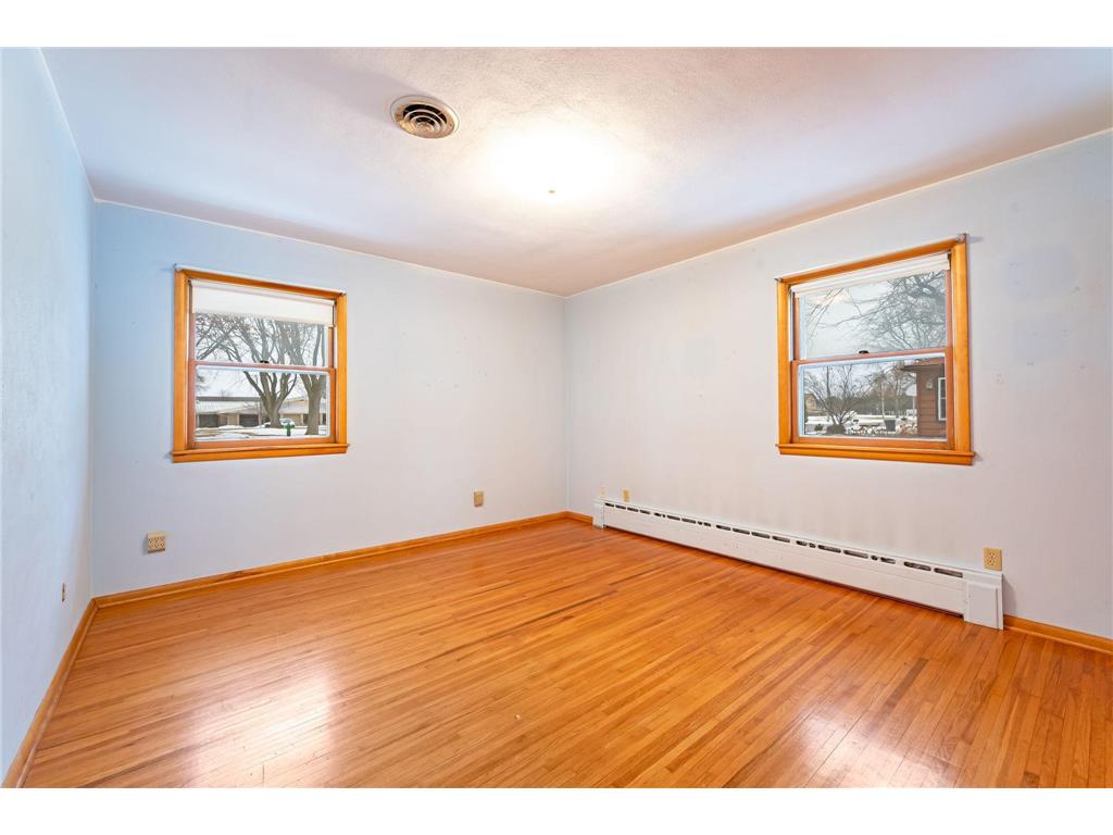 1228 S Ramsey Street Blue Earth MN 56013 7005883 image17