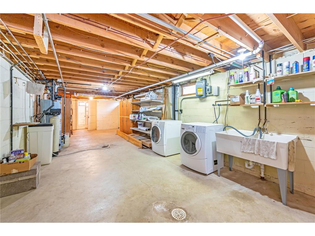 1228 S Ramsey Street Blue Earth MN 56013 7005883 image26