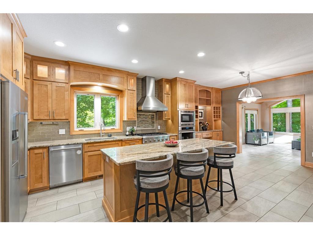 1228 Wildwood Way Chaska MN 55318 7082663 image4