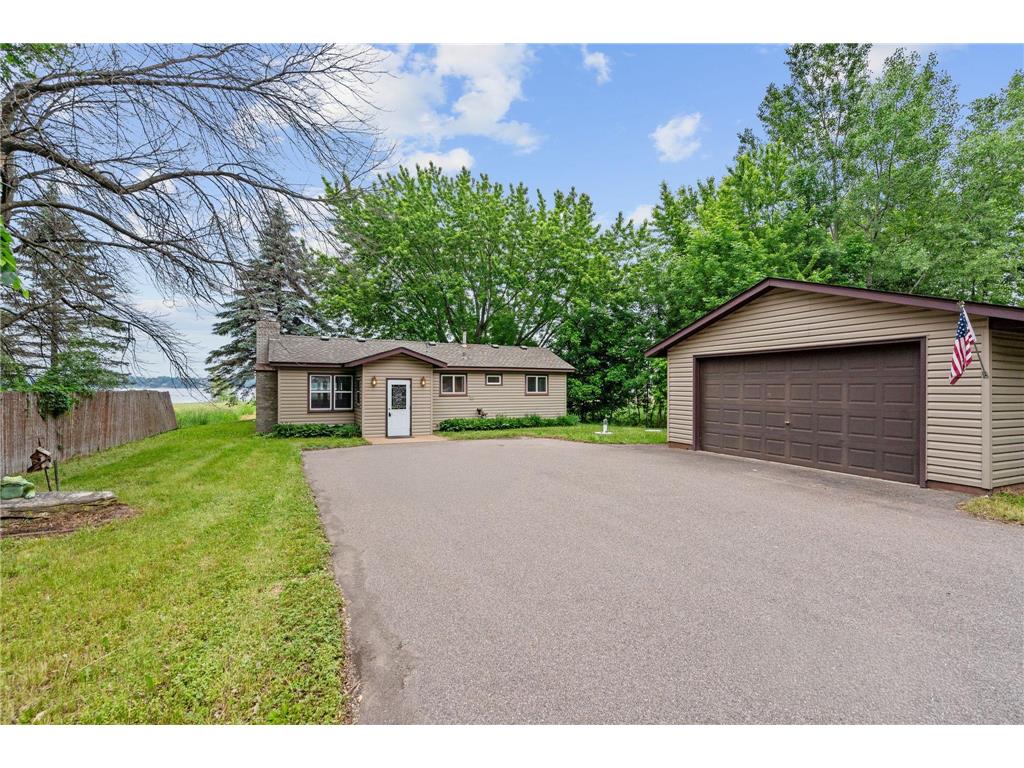 12280 Mentzer Trail Chisago Lake Twp MN 55045 - South Lindstrom 7089074 image2