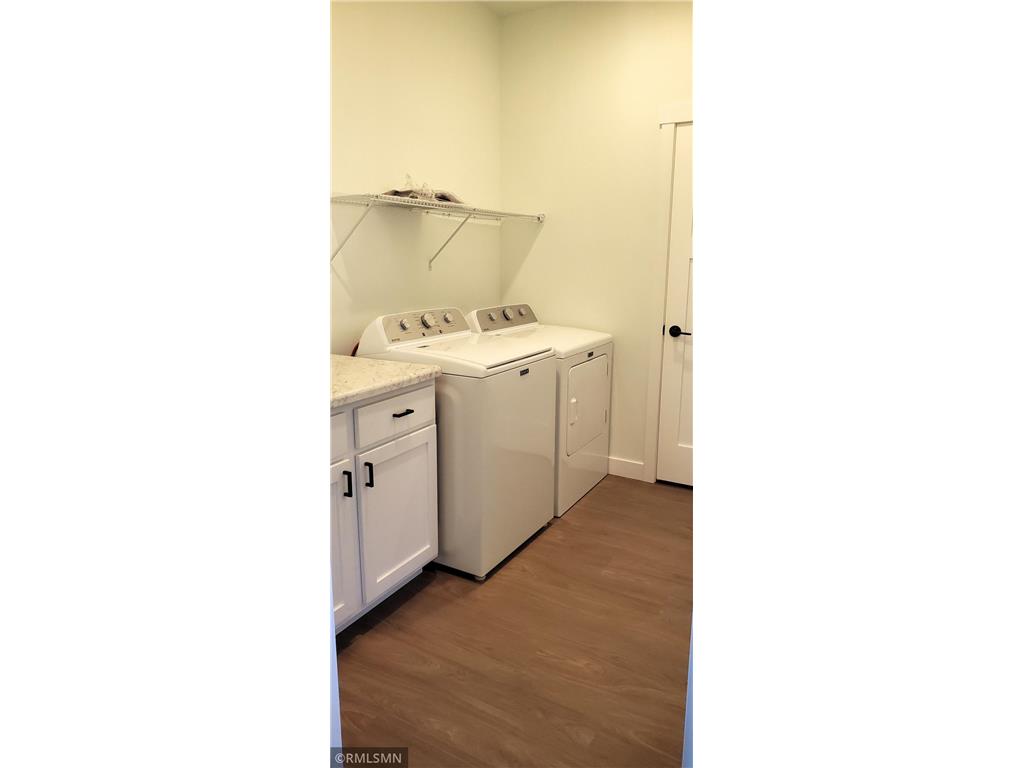 1229-1231 Wisteria Lane New Richmond WI 54017 6785104 image10