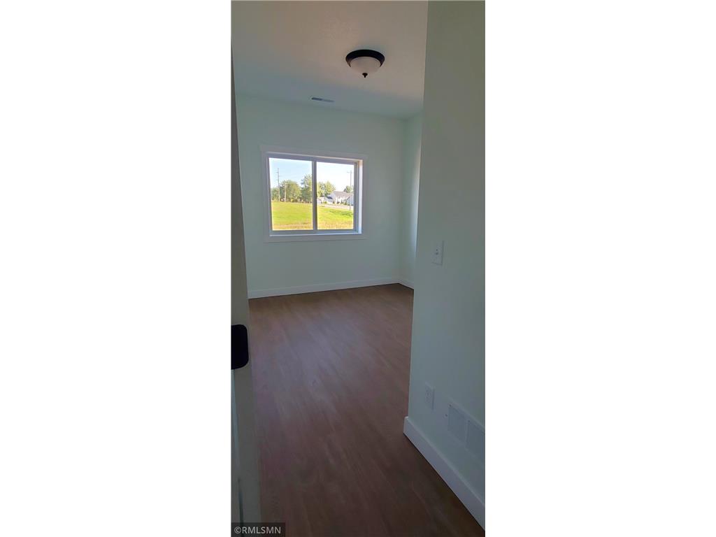 1229-1231 Wisteria Lane New Richmond WI 54017 6785104 image17