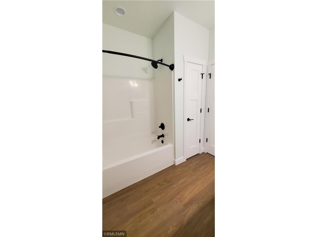 1229-1231 Wisteria Lane New Richmond WI 54017 6785104 image22