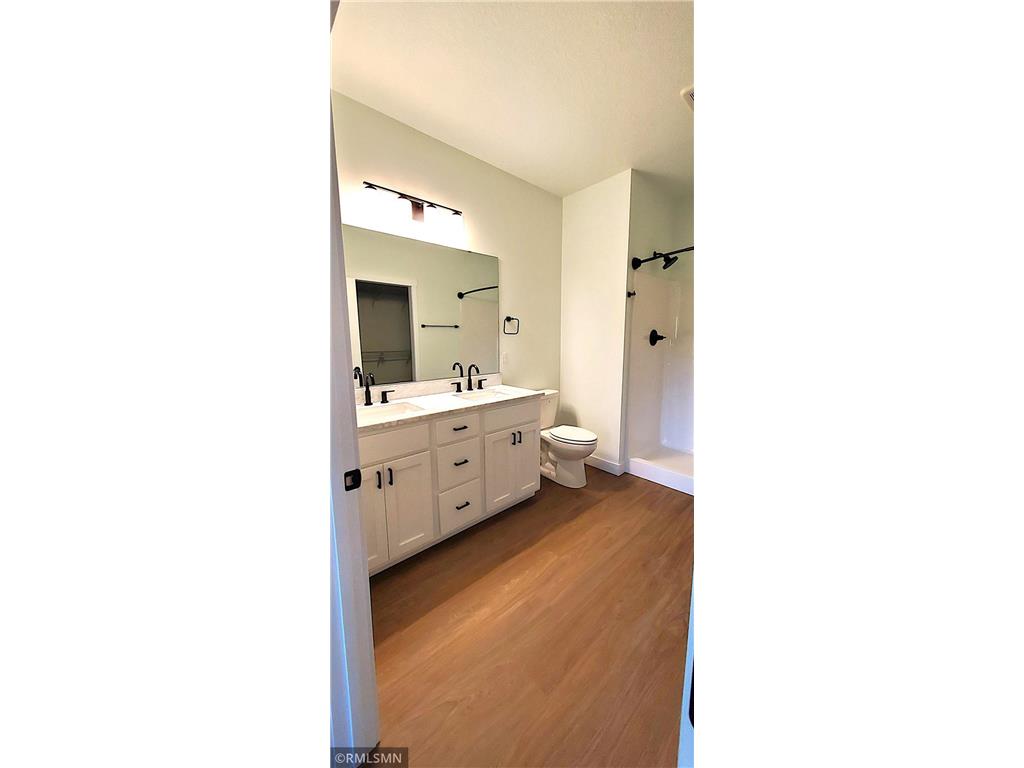 1229-1231 Wisteria Lane New Richmond WI 54017 6785104 image46