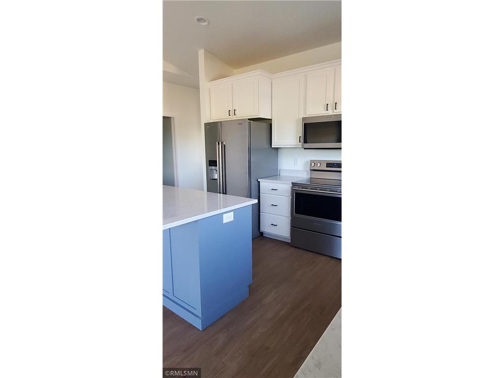 1229-1231 Wisteria Lane New Richmond WI 54017 6785104 image9