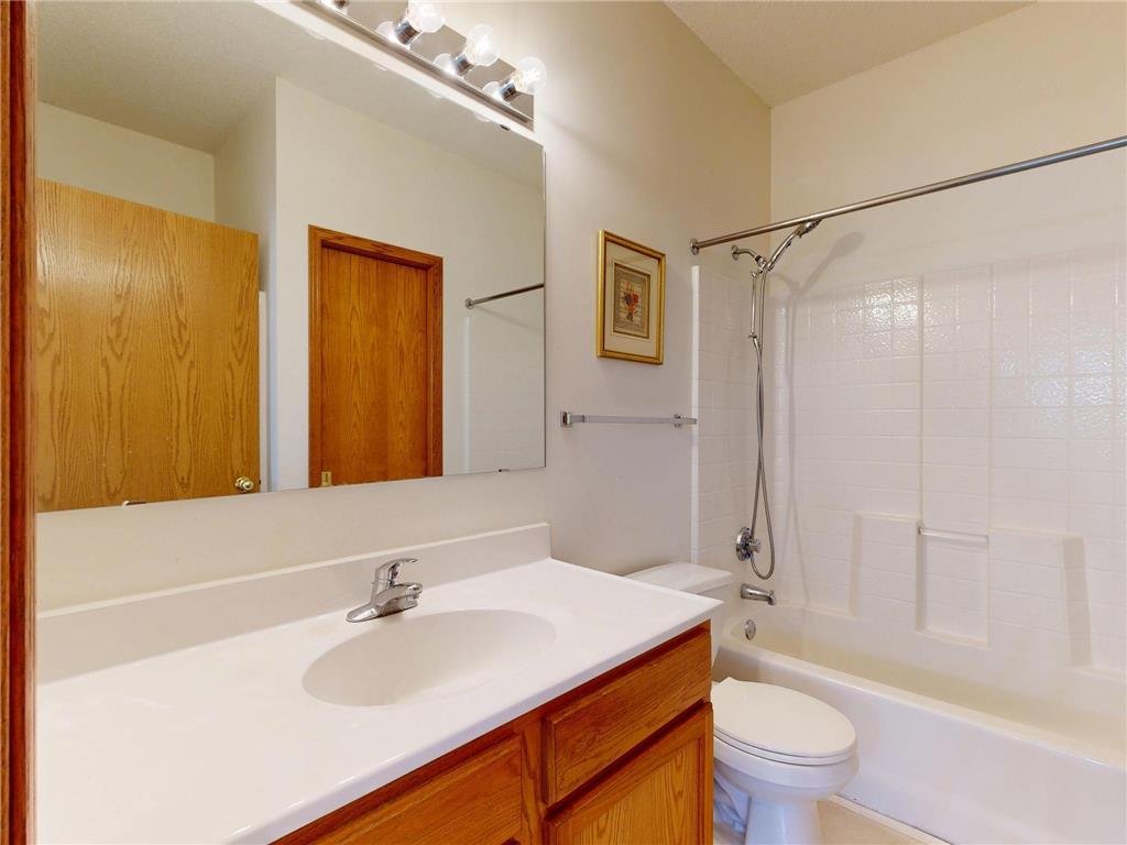 1229 Clarence Street Saint Paul MN 55106 7014661 image10