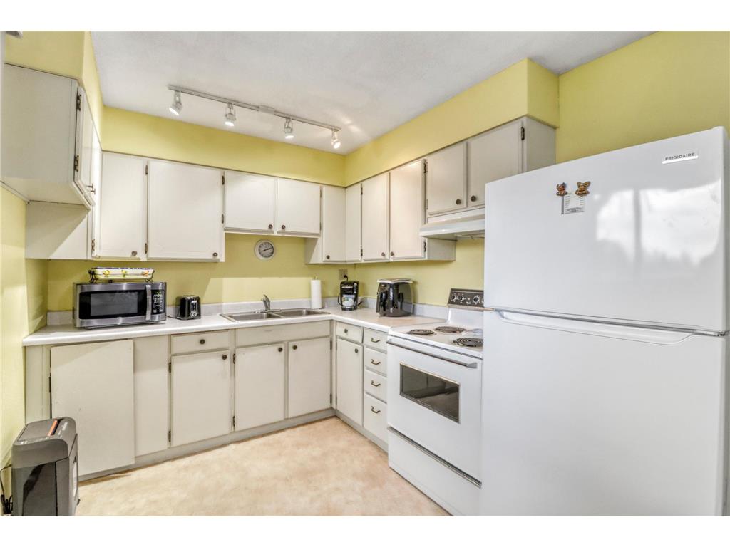 1229 Madison Avenue #293 Detroit Lakes MN 56501 6824407 image7