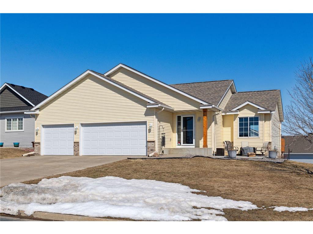 1229 Olivia Street SE New Prague MN 56071 6347923 image1