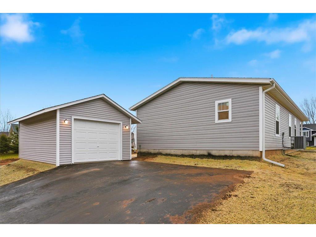 1229 Rich River Way New Richmond WI 54017 6822551 image22