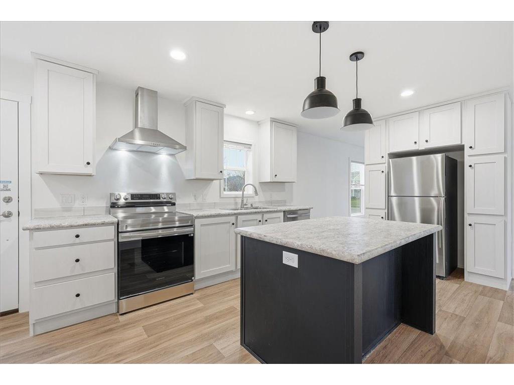 1229 Rich River Way New Richmond WI 54017 6822551 image3