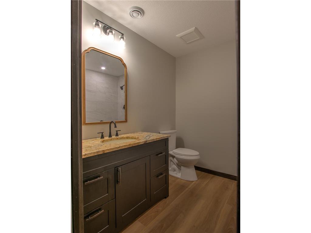 123 20th Avenue SW Cambridge MN 55008 7037220 image15