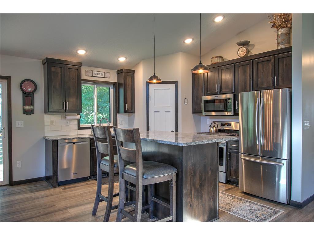 123 20th Avenue SW Cambridge MN 55008 7037220 image2