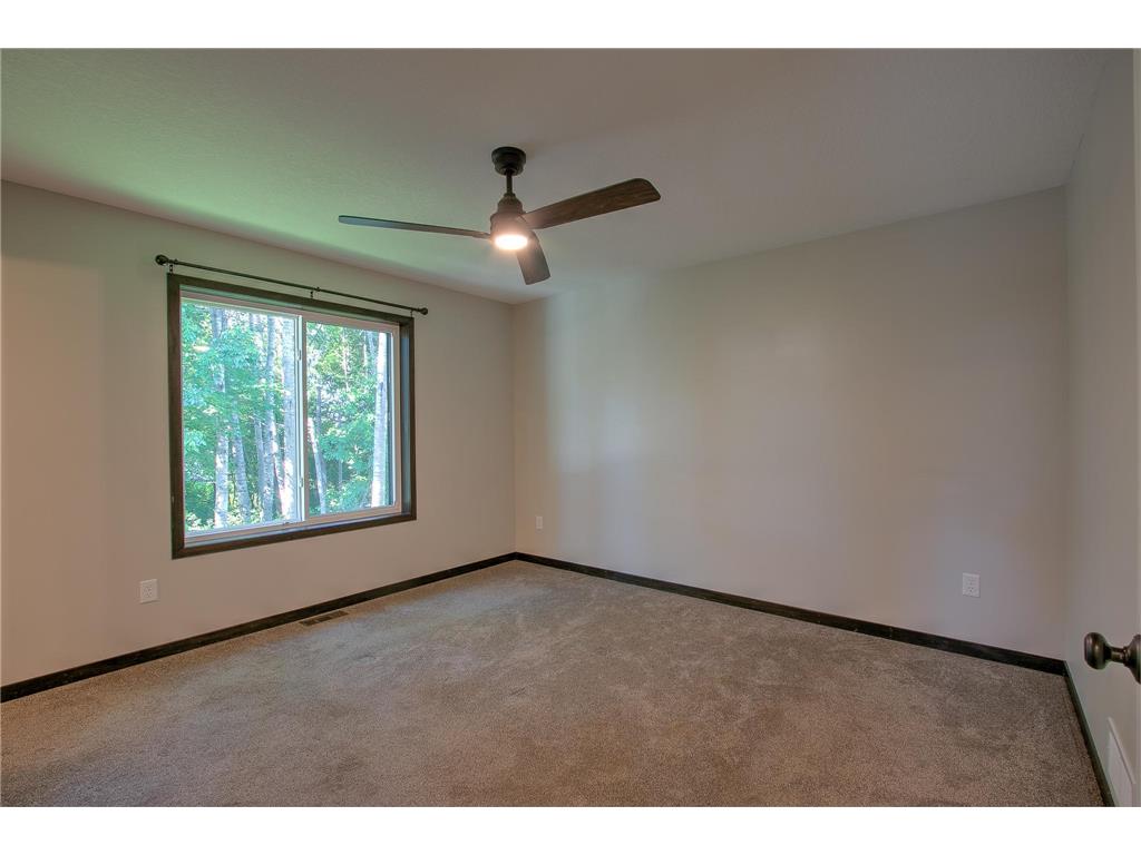 123 20th Avenue SW Cambridge MN 55008 7037220 image9