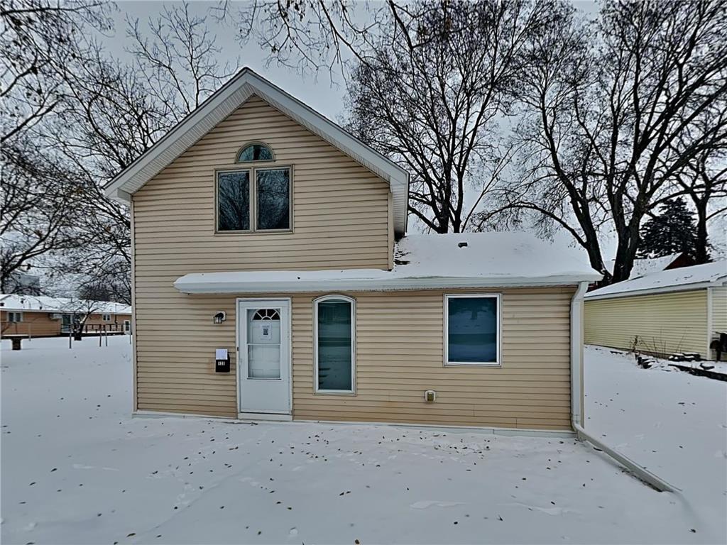 123 4th Avenue E Shakopee MN 55379 6823289 image1