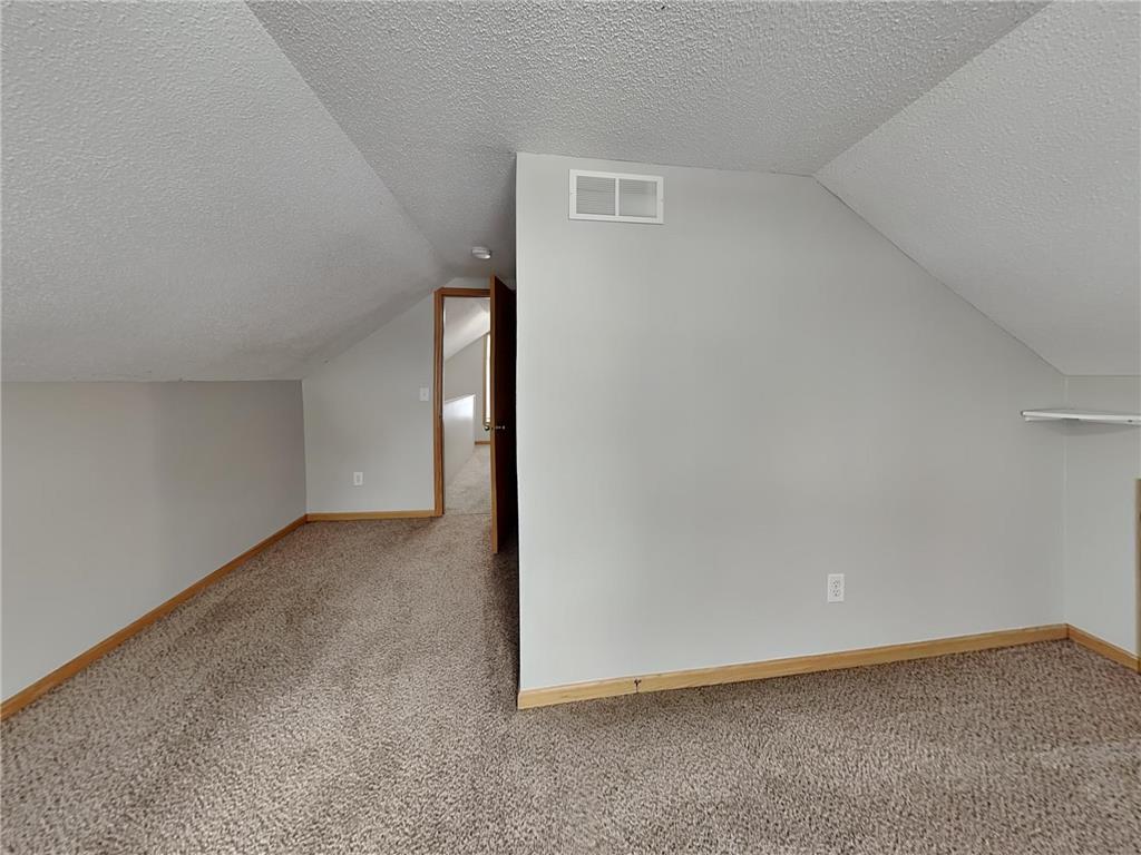 123 4th Avenue E Shakopee MN 55379 6823289 image10