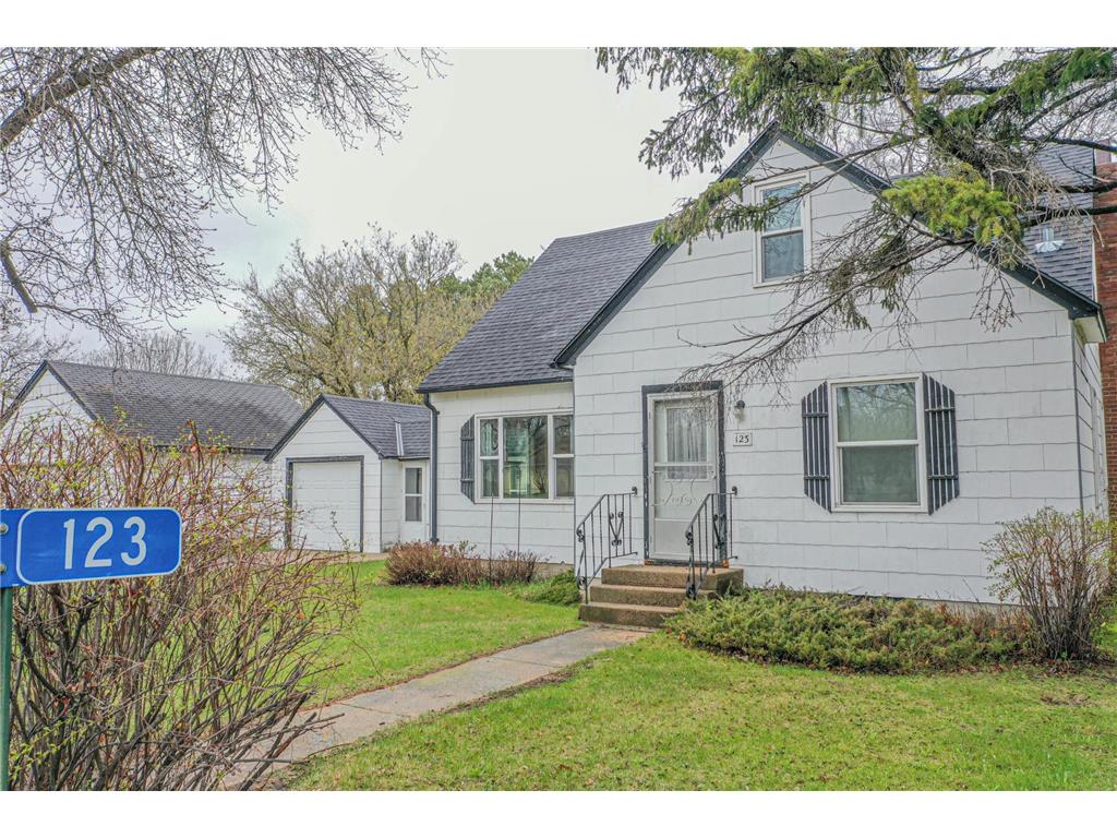 123 Dale Street NW Alexandria MN 56308 6528210 image1