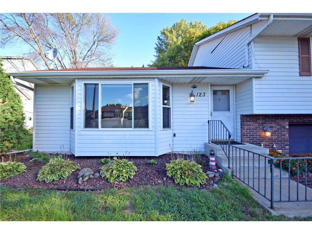 123 Emerson Avenue W, West Saint Paul, MN 55118 MLS 6251182 Edina