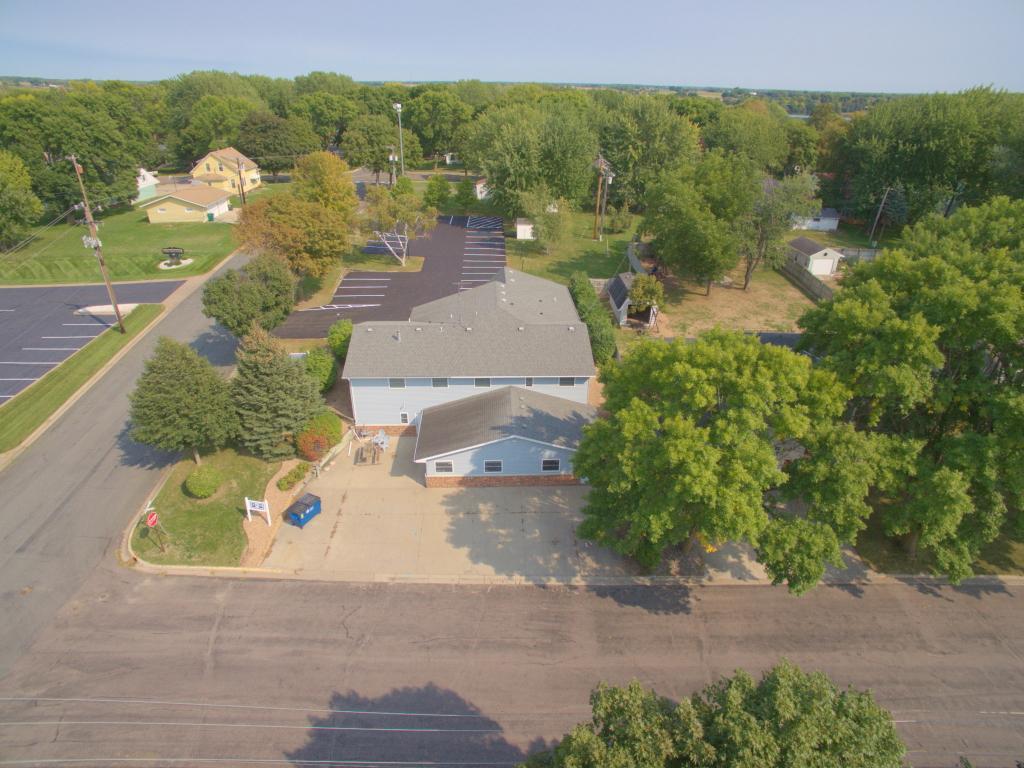 123 Fairlawn Avenue Winsted MN 55395 6803088 image29