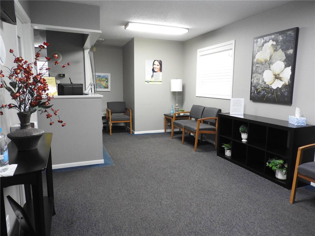 123 Fairlawn Avenue Winsted MN 55395 6803088 image3