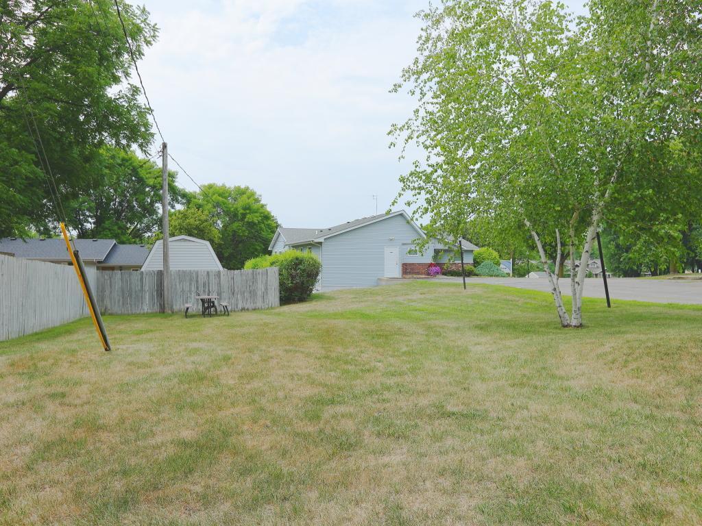 123 Fairlawn Avenue Winsted MN 55395 6803088 image37