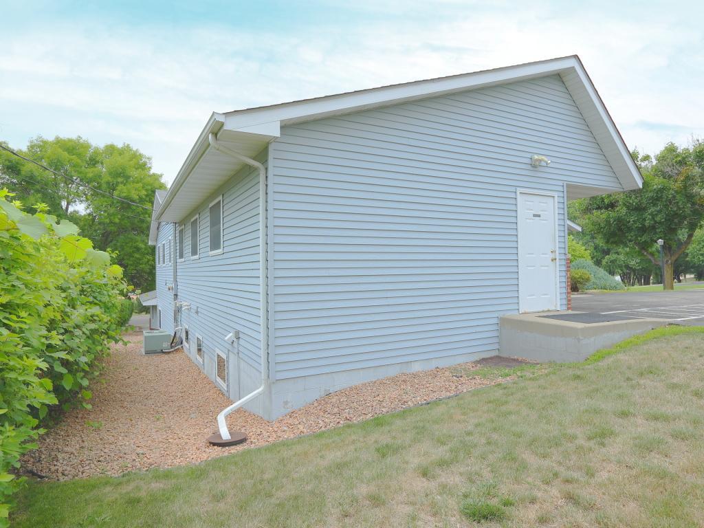 123 Fairlawn Avenue Winsted MN 55395 6803088 image42