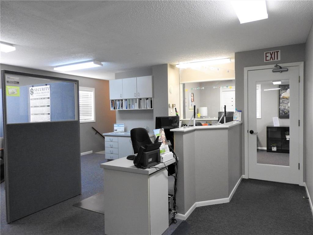 123 Fairlawn Avenue Winsted MN 55395 6803088 image5