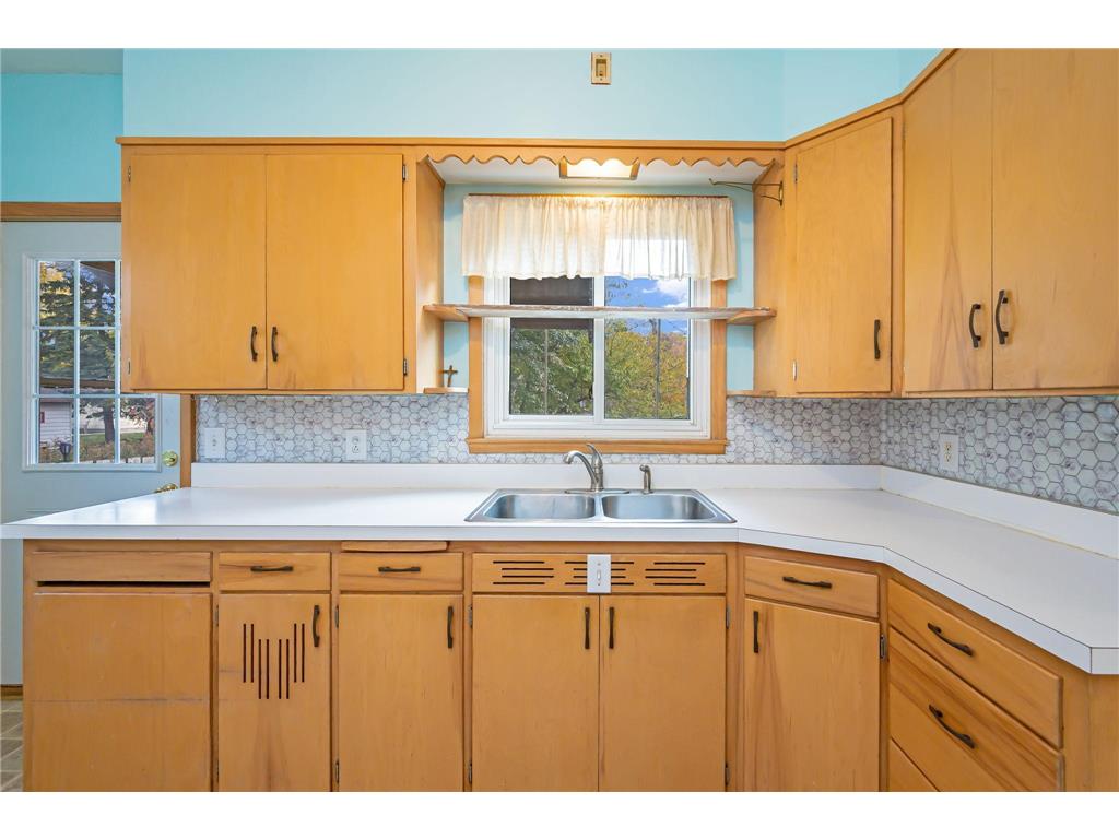 123 Linden Avenue Fairmont MN 56031 6810343 image13