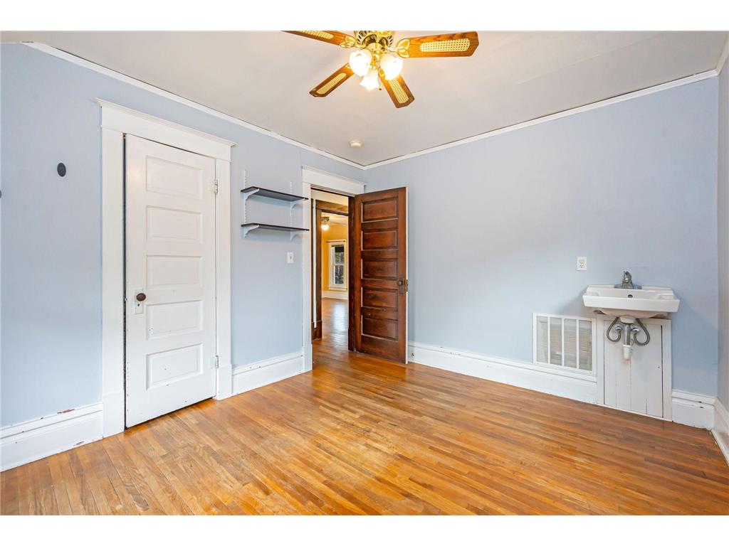 123 Linden Avenue Fairmont MN 56031 6810343 image22