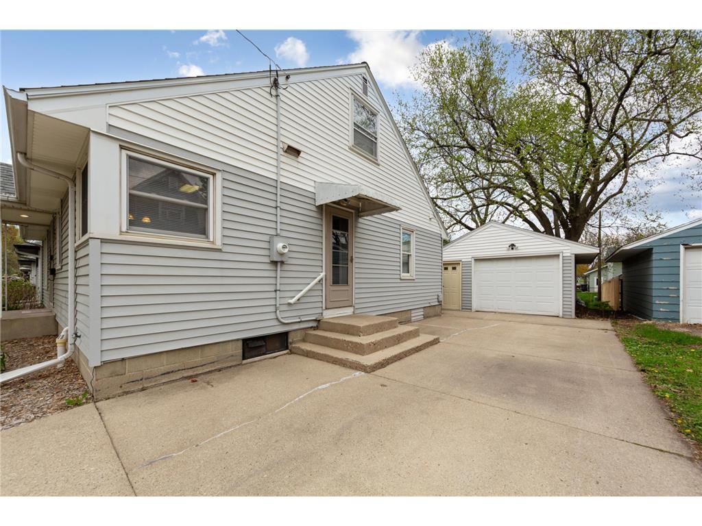 123 Long Street Mankato MN 56001 7065731 image37