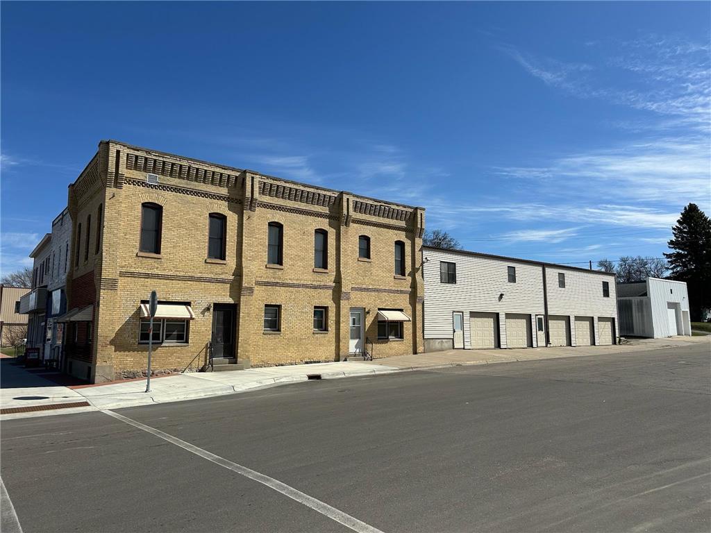123 S Broadway Pelican Rapids MN 56572 7042345 image1