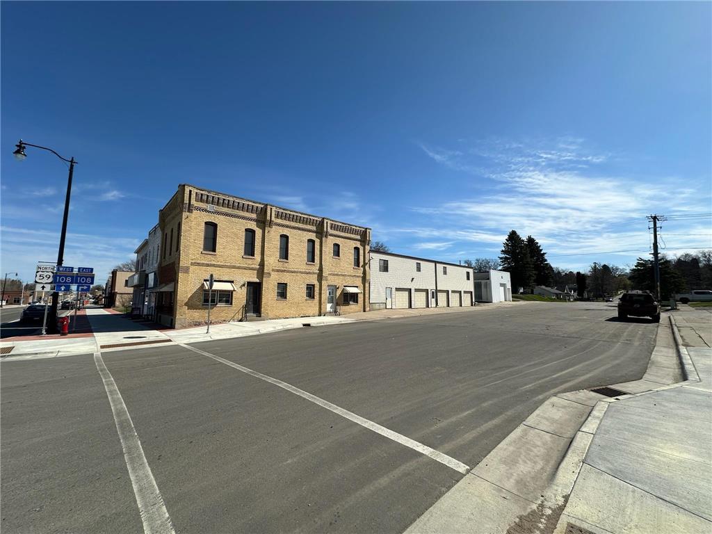 123 S Broadway Pelican Rapids MN 56572 7042345 image25