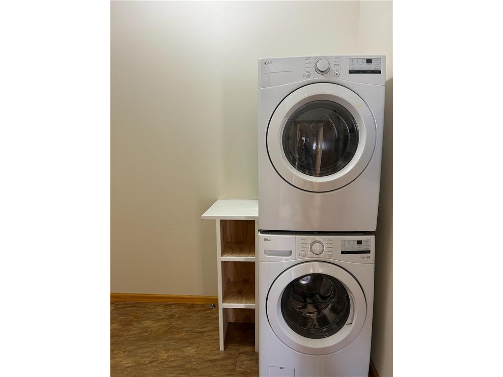123 S Broadway Pelican Rapids MN 56572 7042345 image6