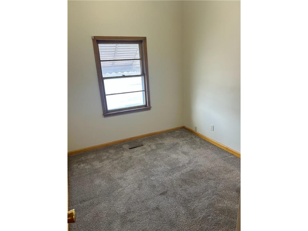 123 S Broadway Pelican Rapids MN 56572 7042345 image7