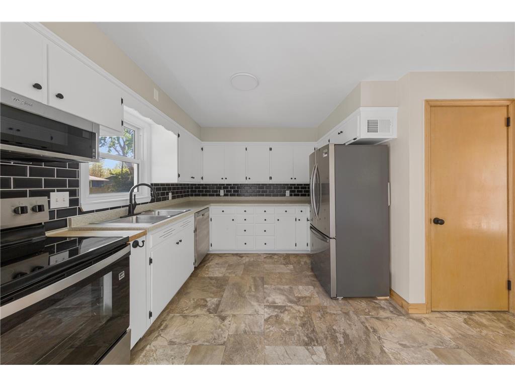 123 Thayer Avenue Mankato MN 56001 7072823 image9