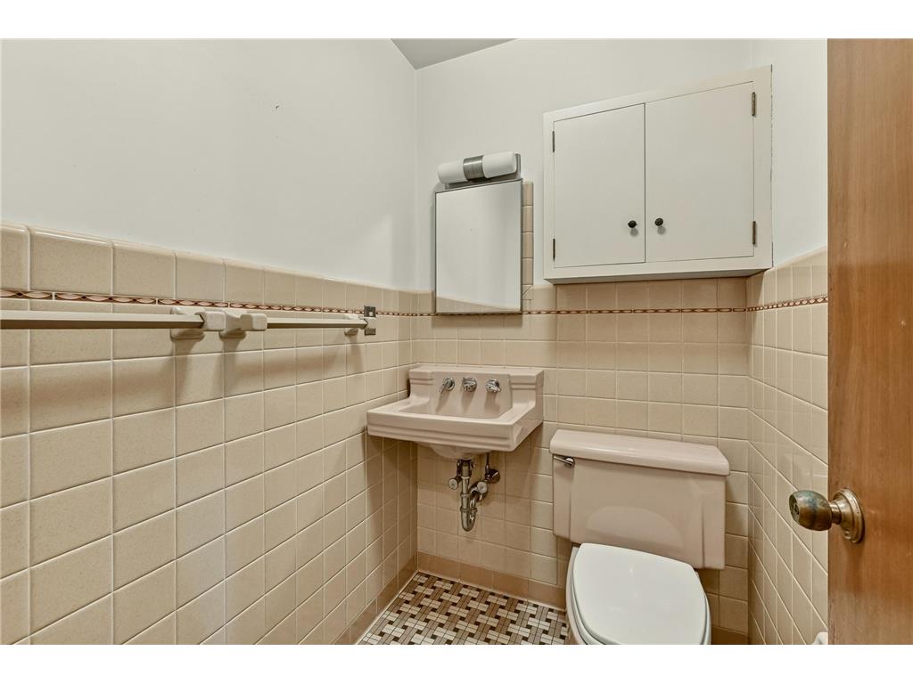1230 4th Street NW Rochester MN 55901 7097388 image21