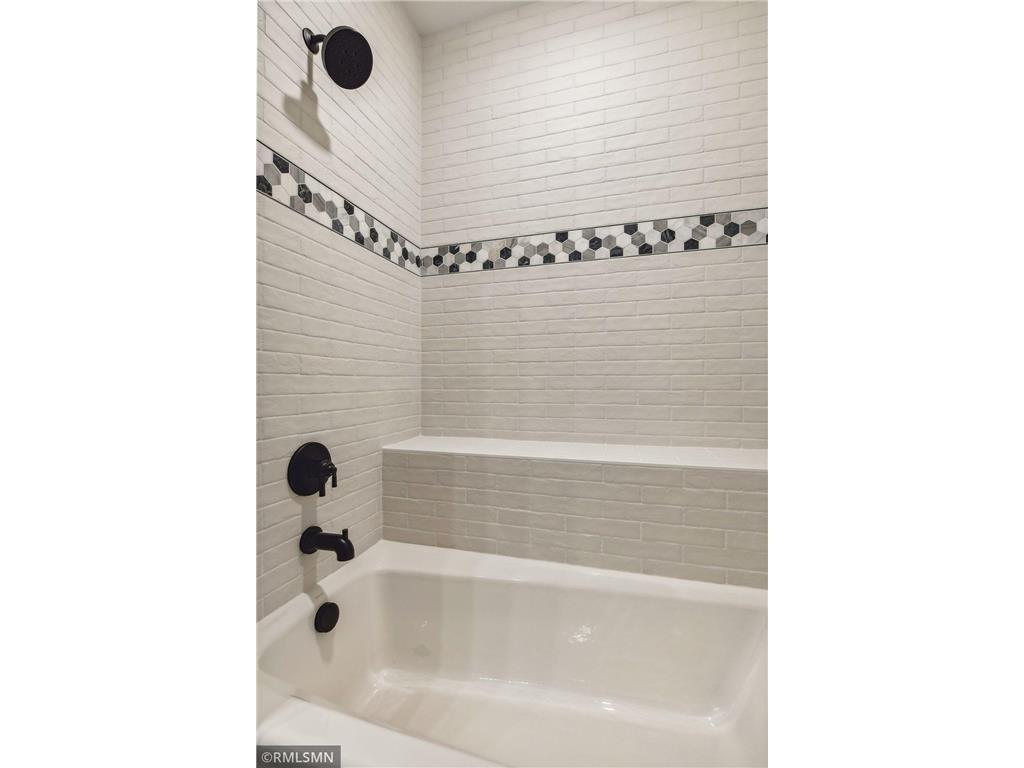 1230 Greenway Pass Golden Valley MN 55427 6742383 image26