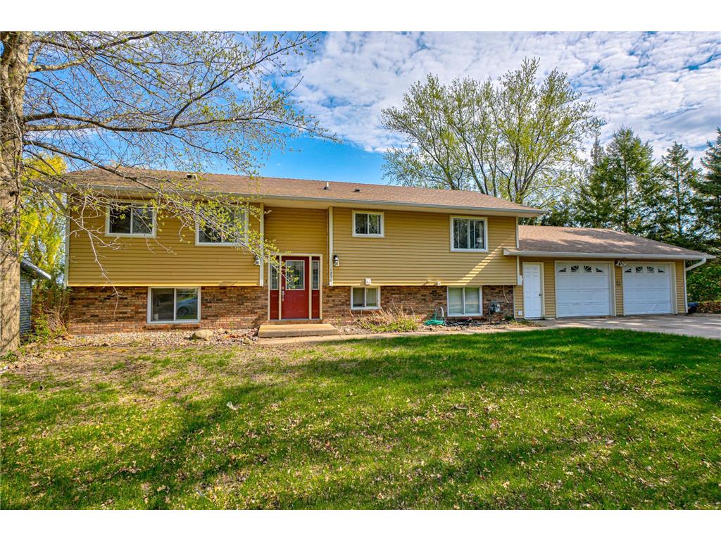 1230 Lokhorst Street Baldwin WI 54002 6714366 image1
