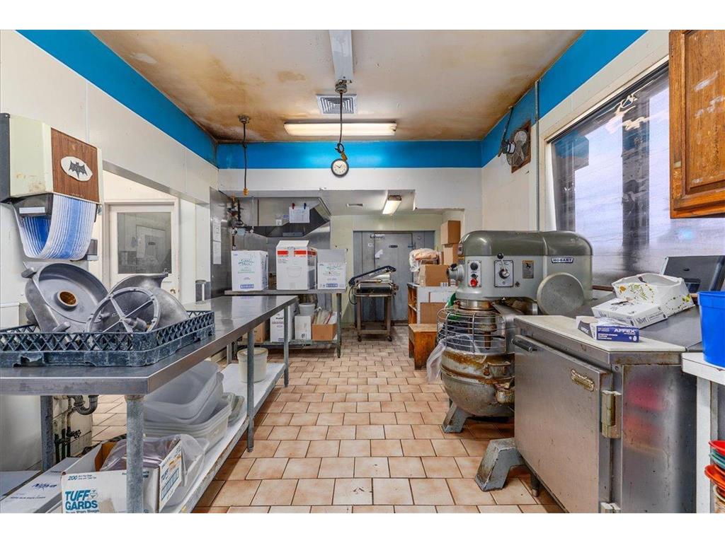 1230 N Knowles Avenue New Richmond WI 54017 6769625 image23