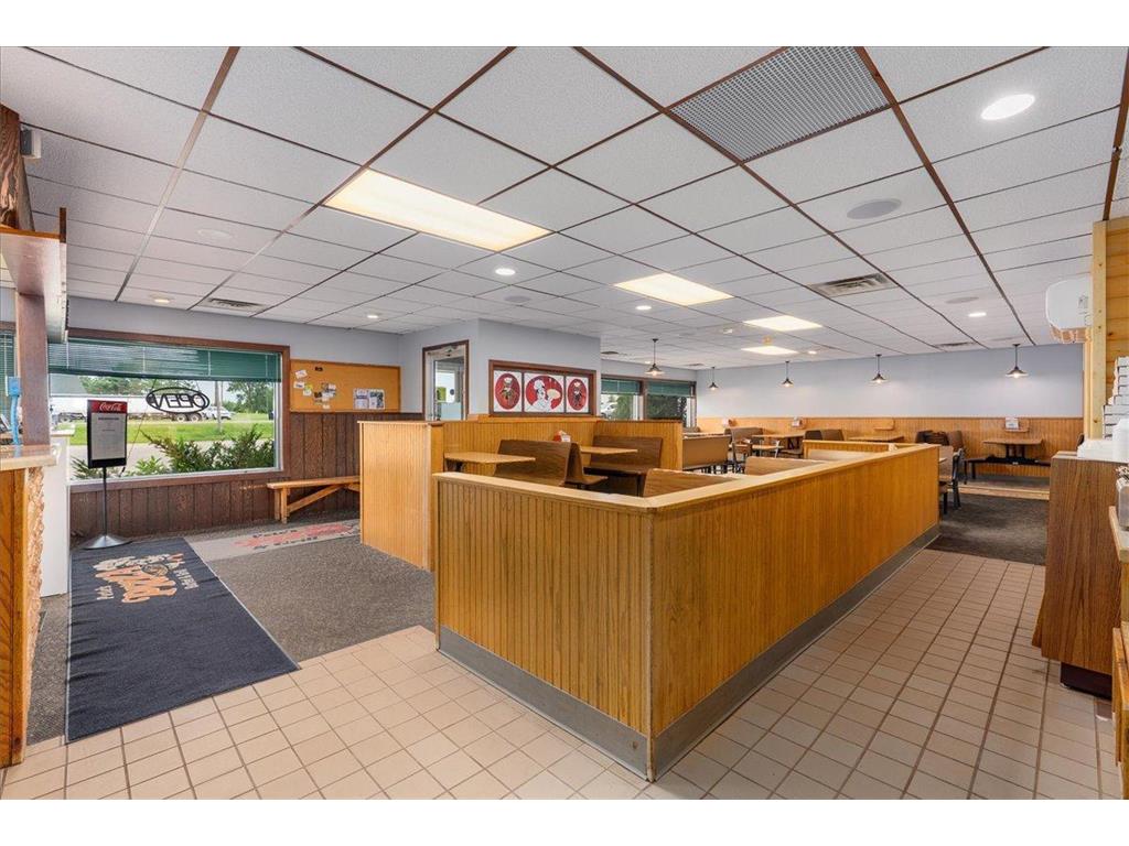 1230 N Knowles Avenue New Richmond WI 54017 6769625 image6