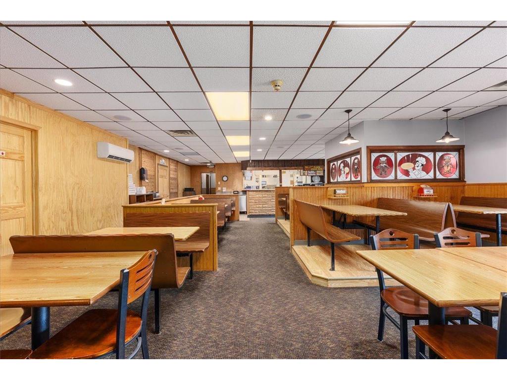 1230 N Knowles Avenue New Richmond WI 54017 6769625 image7