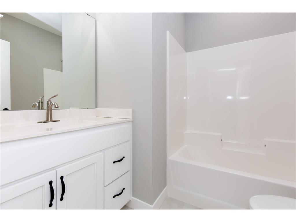 1230 Olivia Street SE New Prague MN 56071 7033390 image22