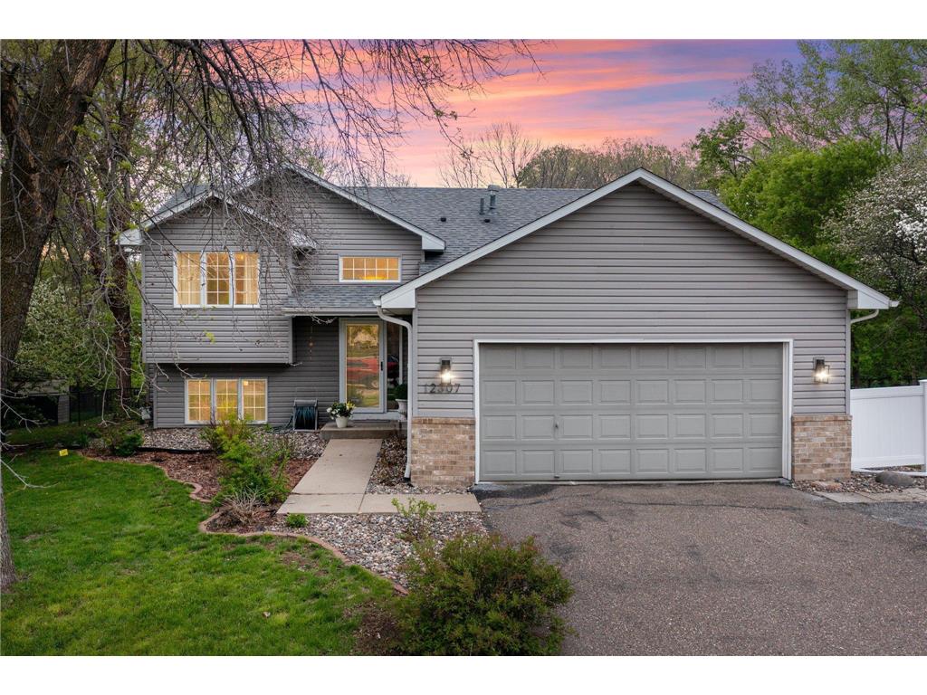 12307 Parkwood Drive Burnsville MN 55337 6529053 image1