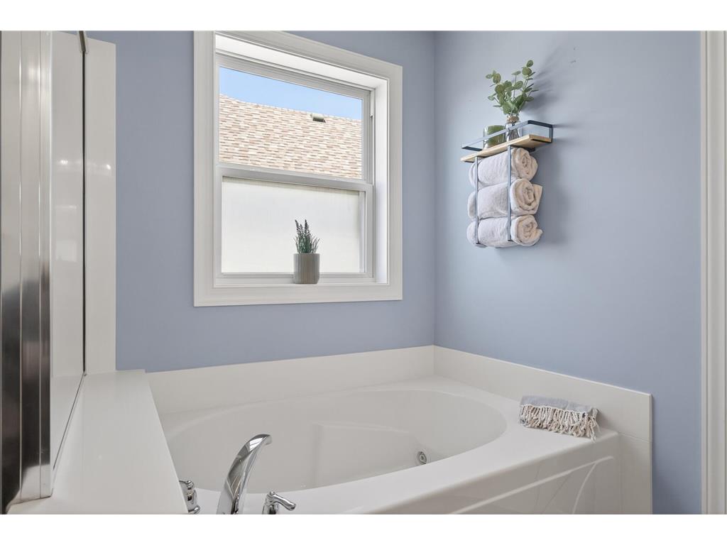 12308 3rd Street NE Blaine MN 55434 7061091 image28