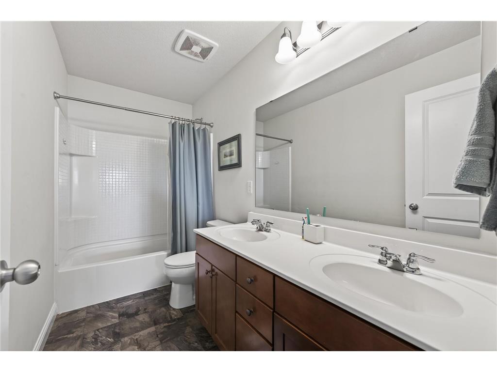 12308 3rd Street NE Blaine MN 55434 7061091 image31