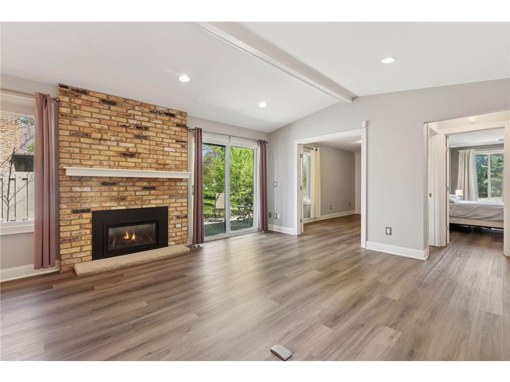 1231 Black Oaks Lane N Plymouth MN 55447 6718967 image1