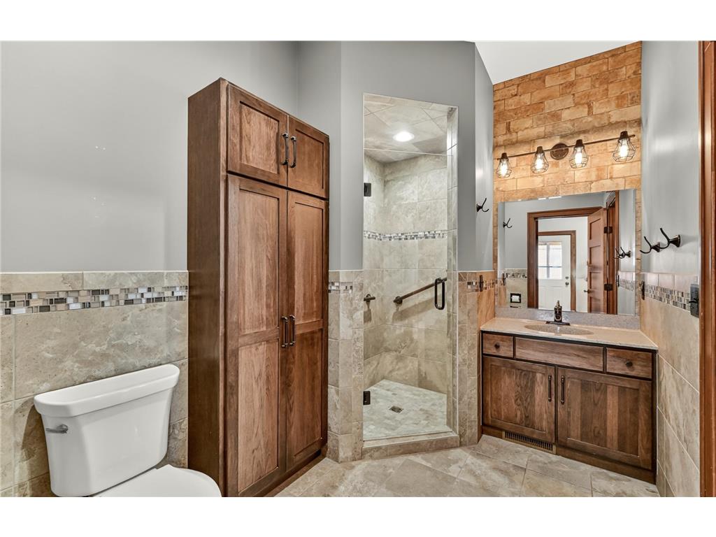 1231 Church Avenue Saint Charles MN 55972 7039599 image15